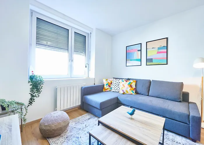 Apartment Be-3g - Joli 2 Pieces Equipe Pour 1-2 Pers Au 3eme Etage Au Centre De *