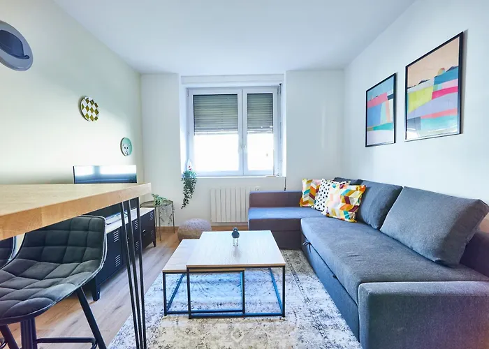 Be-3g - Joli 2 Pieces Equipe Pour 1-2 Pers Au 3eme Etage Au Centre De Apartment Mulhouse